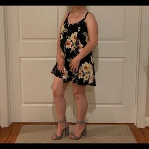 Steve Madden tie heels